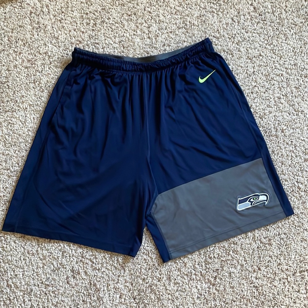 Men Nike Shorts